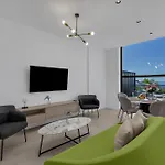 Balmis House A Apartment