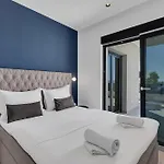 Balmis House A アパート マカルスカ