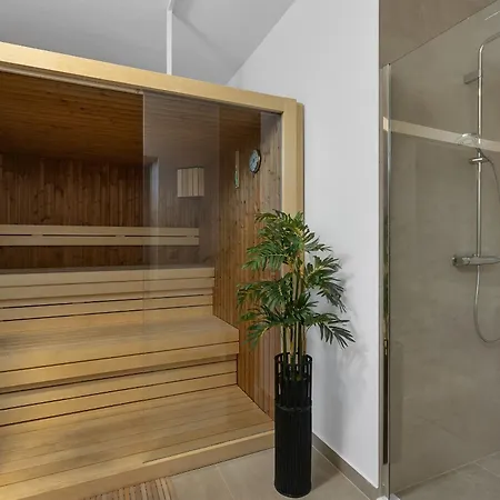 Balmis House A Апартаменти