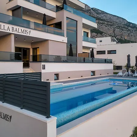 Apartment Balmis House A *