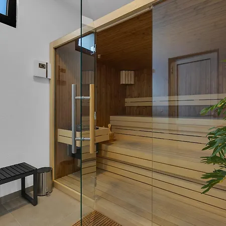 Апартаменти Balmis House A Макарська