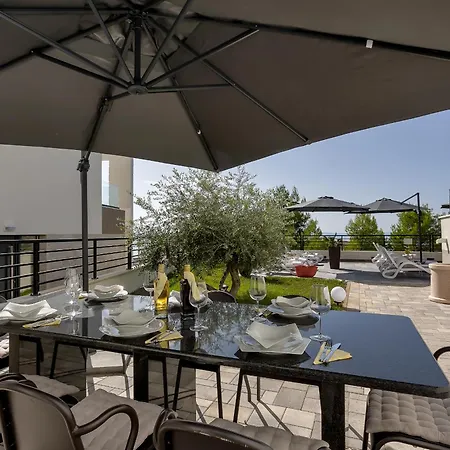 Balmis House A * Makarska
