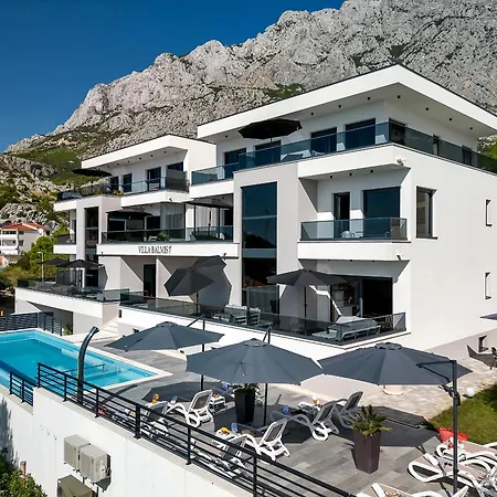 Balmis House A Апартаменти *