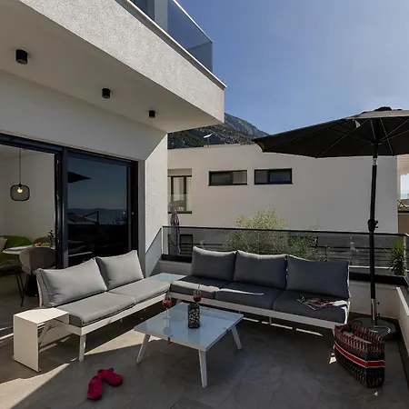 Апартаменти Balmis House A