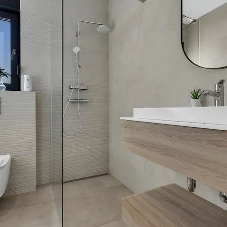 Apartment Balmis House A *